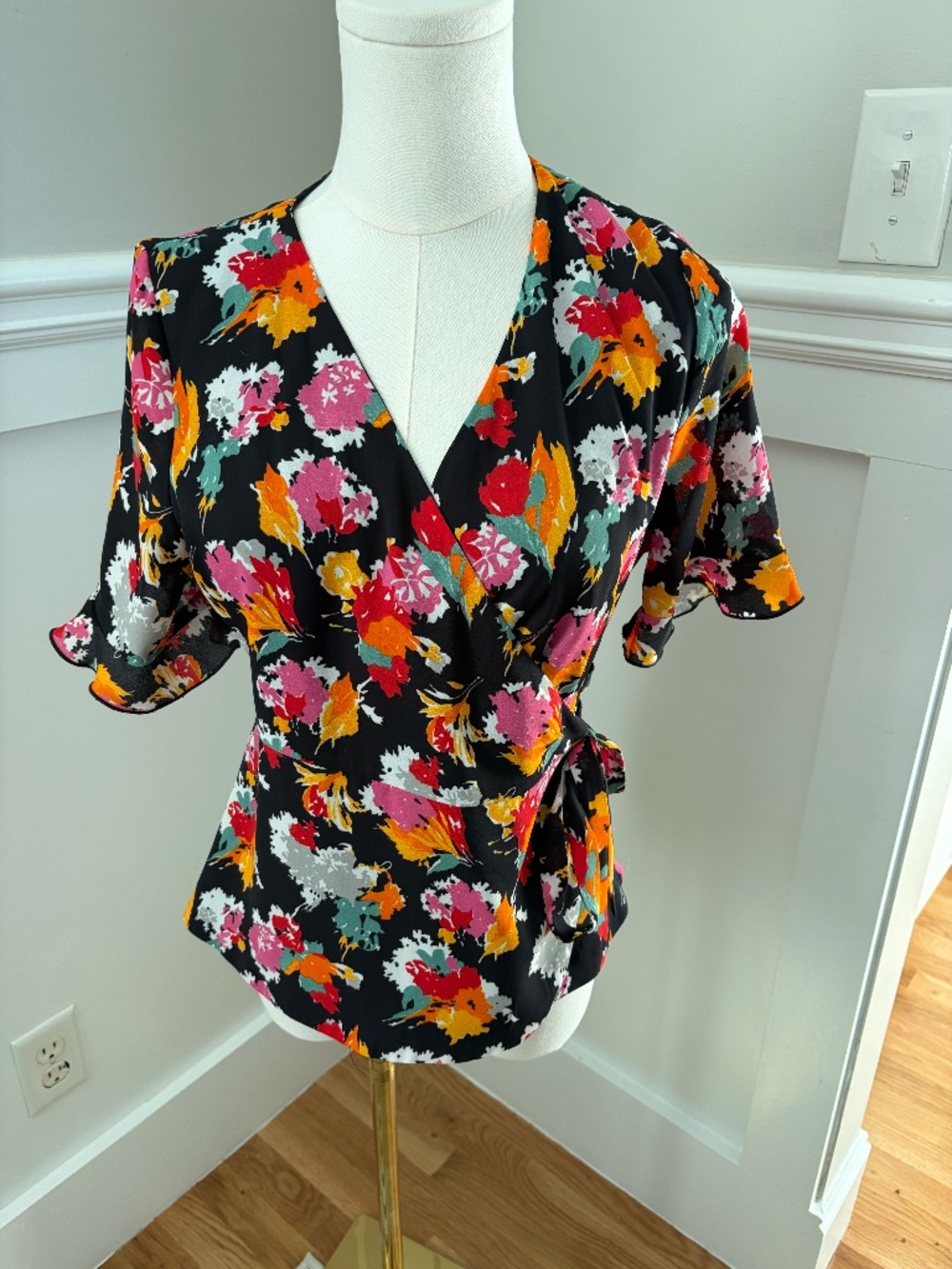 Zara Trafaluc Floral Wrap Top Black Multicolor Tie Waist Blouse Size M NWT